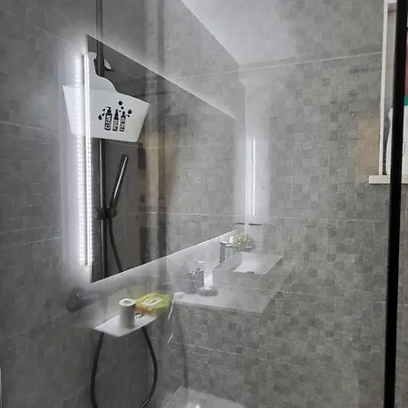 Semesterbostad House